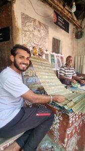 Artisan Sipun Das with his father